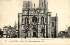 CPA Avranches L'Eglise Notre Dame des Champs