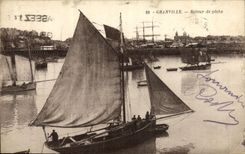 CPA Granville Retour De Peche Bateau