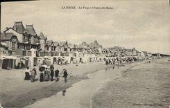 VINTAGE POSTCARD La Baule the Beach Per Hour Of the Baths