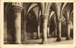 CPA Le Mont Saint Michel La Salle Des Chevaliers