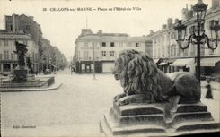 VINTAGE POSTCARD Chalons On Sea Places Town hall Lion