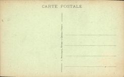 VINTAGE POSTCARD Trawl-nets On the Marne the Cathedral And War memorial Militaria