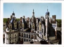 CPM Le Chateau De Chambord Vue d'Ensemble Des Combles Et Des Terrasses