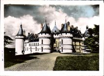 CPM Le Chateau De Chaumont Sur Loire La Facade Sur Le Parc