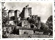 CPM Vieilles Maisons Remparts Bonaguil