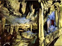 MODERN CARD the Caves De Betharram the Cabin Of Theater