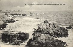 VINTAGE POSTCARD Croisic Reefs Of the Great Dimension Towards Batz