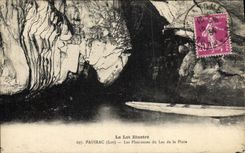 CPA Le Lot Illustre Padirac Les Pleureuses Du Lac De La Pluie