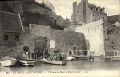 VINTAGE POSTCARD Mont Saint Michel the Entry Of the Mount has High tide