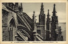 CPA Le Mont Saint Michel L'Escalier De Dentelle En Granit