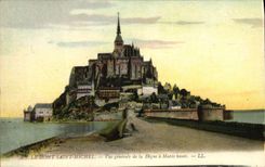 CPA Le Mont Saint Michel Vue Generale De La Digue A Maree Haute