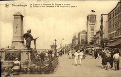 VINTAGE POSTCARD Blankenberghe the Dam and the Monument of Bruyne and Lippes