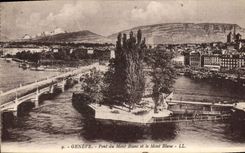 CPA Geneve Pont du Mont Blanc et le Mont Blanc