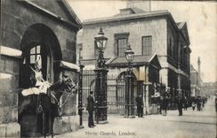 Protectores de caballo de la POSTAL de la VENDIMIA Londres Militaria