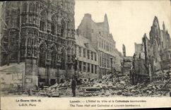 CPA La Guerre Paris Louvain L'Hoteld De Ville Et La Cathedrale Militaria 