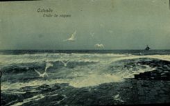 VINTAGE POSTCARD Ostend Details Of Waves