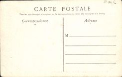 VINTAGE POSTCARD Boulogne On Mer Carries New