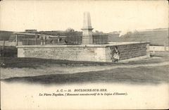 VINTAGE POSTCARD Boulogne On Sea Pierre Napoleon Memorial of the legion of honor