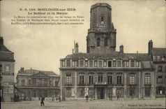CPA Boulogne Sur Mer Le Beffroi Et La Mairie