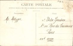 CPA Boulogne Sur Mer La Porte Des degres et le souvenir francais