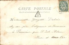 El monumento de la POSTAL de la VENDIMIA levantado con la memoria de los niños del districto de Meaux murió por la patria