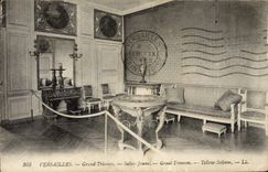 Sala de estar amarilla grande de Versalles Trianon de la POSTAL de la VENDIMIA