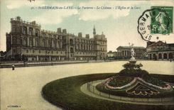 CPA St Germain en Laye Le Parterre Le Chateau L'eglise et la gare