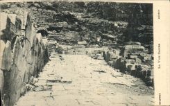 VINTAGE POSTCARD Delphes the Sacree Way