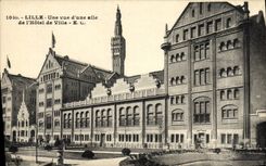 VINTAGE POSTCARD Lille a sight of a wing of the Town hall