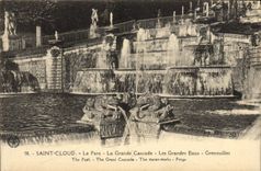 VINTAGE POSTCARD Holy Cloud the Park the Large Cascade Large Water