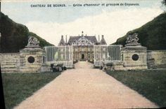 VINTAGE POSTCARD Castle Of Seals Roasts Honor and Groups of Coysevox