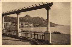 VINTAGE POSTCARD Agay the Russet-red Cape