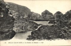 VINTAGE POSTCARD Beautiful Island at sea Rocks of Giving