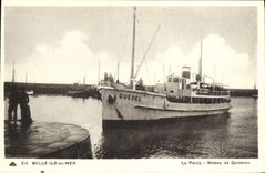 VINTAGE POSTCARD Beautiful Island at sea the Palate Boat of Quiberon