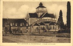 CPA Petit Seminaire De Fontgomaud L'Abside Vue Du Jardin