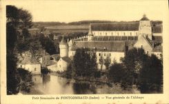 CPA Petit Seminaire De Fontgomaud Vue Generale De l'Abbaye