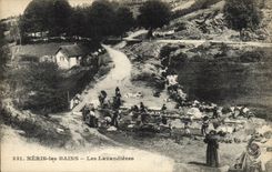CPA Neris Les Bains Les Lavandieres