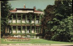 CPA Vichy Le Nouveau Parc Le Chalet De L'Empereur