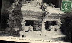 VINTAGE POSTCARD Surroundings De Treguier Vault Of Saint Goneri Tomb Of Lord de Halegoet
