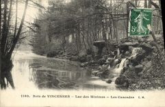 VINTAGE POSTCARD Wood De Vincennes Lake Of Tiny the Cascades