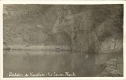VINTAGE POSTCARD Fountain of Vaucluse the high Source