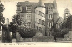 CPA Poitiers Maision du 16eme