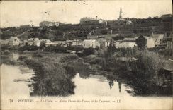 CPA Poitiers Notre Dame des Dunes et les Casernes