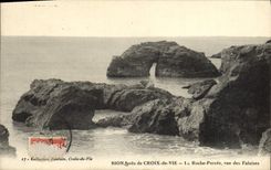 CPA Sion Croix de Vie La roche percee vue des falaises