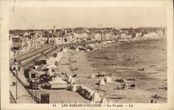 CPA Les Sables D'Olonne La Plage
