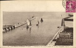 POSTAL de la VENDIMIA Sables d'Olonne la entrada del puerto visto de la cumbre de la torre de Arundel