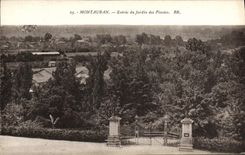 VINTAGE POSTCARD Montauban Entered of the Botanical garden
