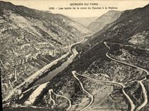 VINTAGE POSTCARD Gorges of the Tarn laces of the road of Causse in Malene