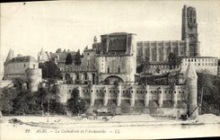 POSTAL Albi de la VENDIMIA la catedral y el palacio del arzobispo