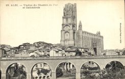 Viaducto de Albi de la POSTAL de la VENDIMIA del ferrocarril y de la catedral